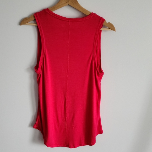 Gap luxury tank top - pink size medium - Picture 2 of 3